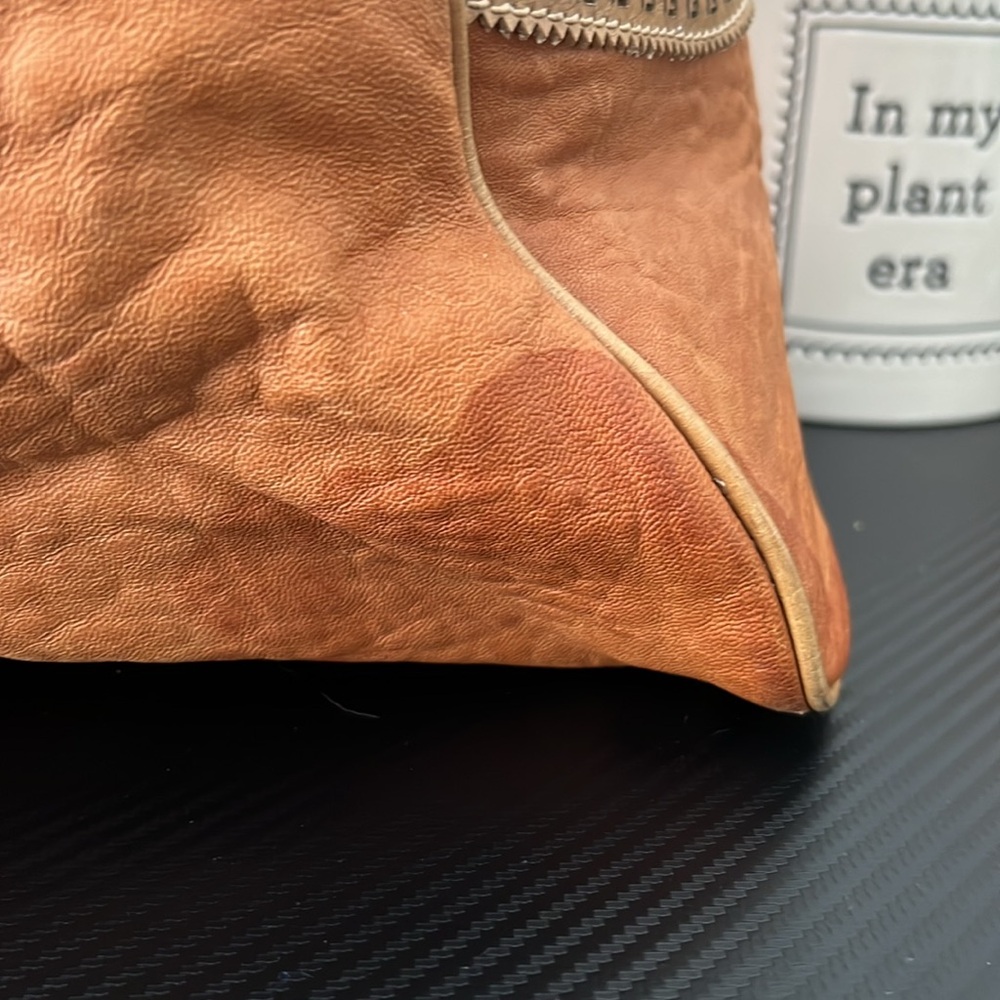 Vintage FENDI Du Jour tan  Leather Shoulder Bag - Picture 6 of 14